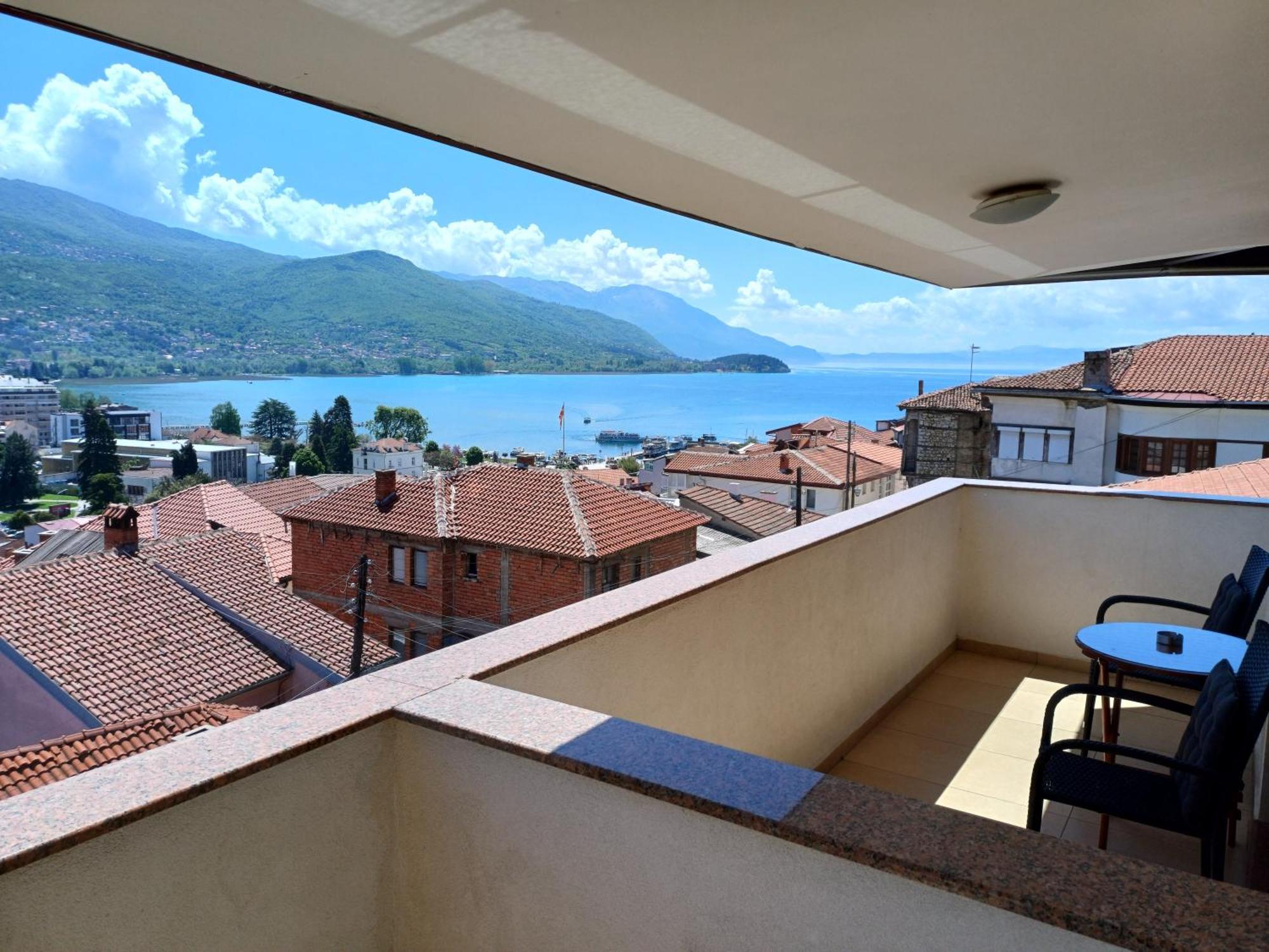 Villa Bella โอครีด ภายนอก รูปภาพ